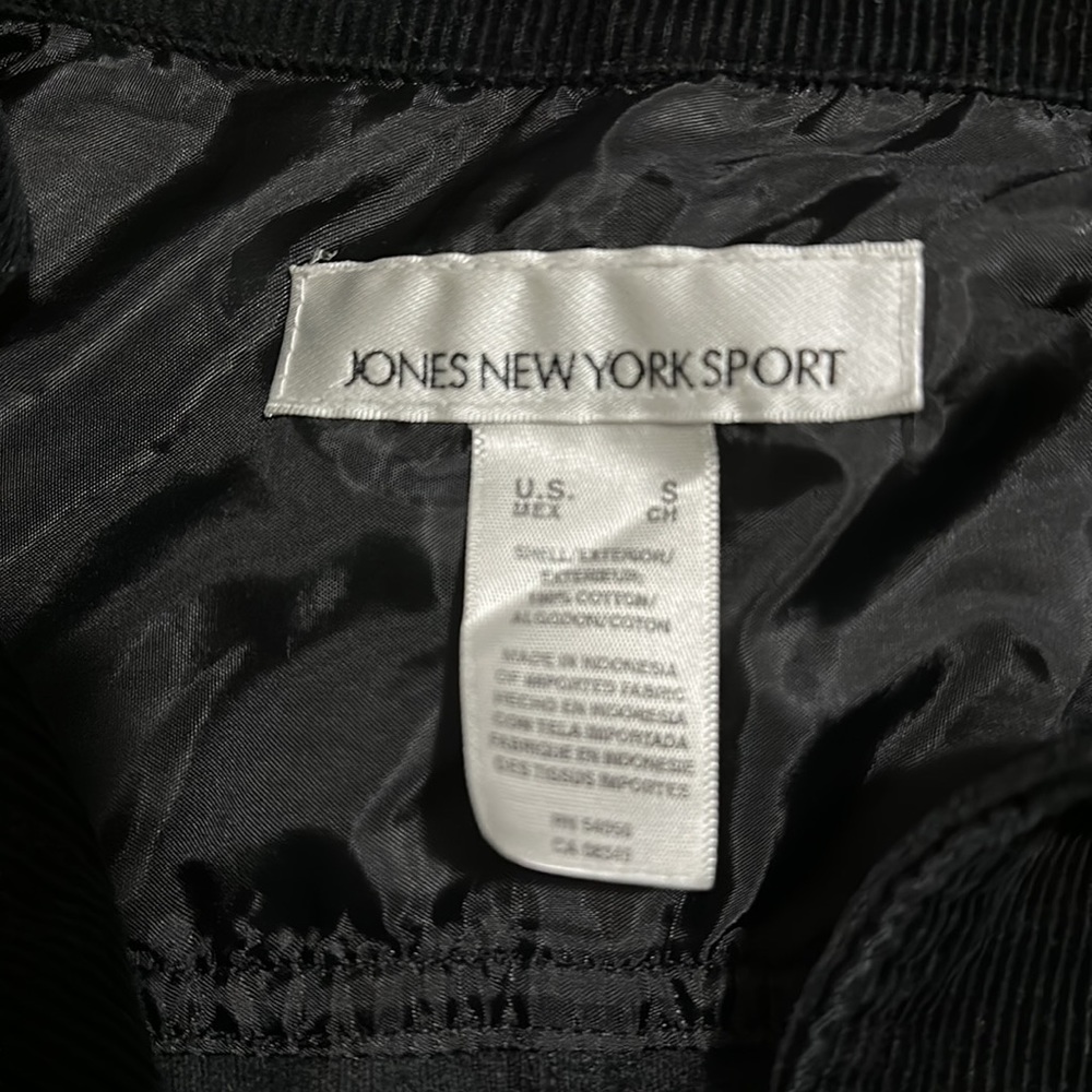 Jacket - Picture 2 of 2